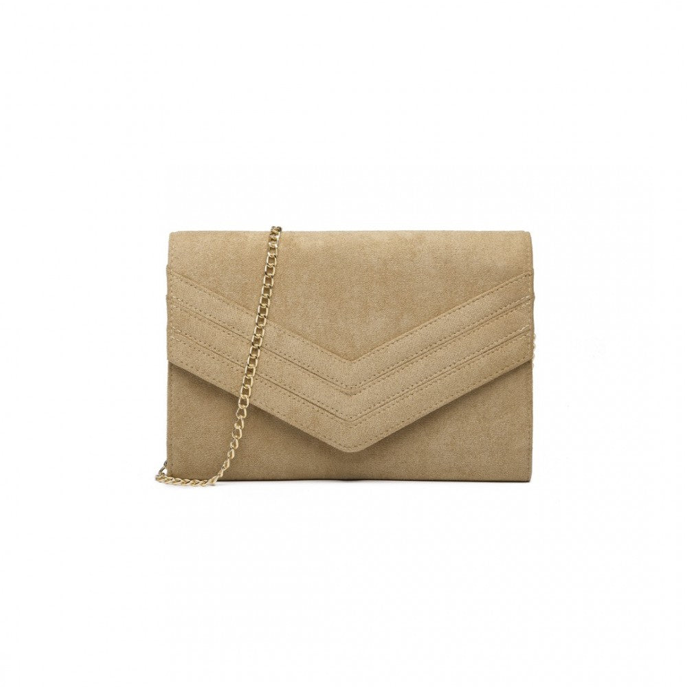 CHEVRON ENVELOPE CLUTCH