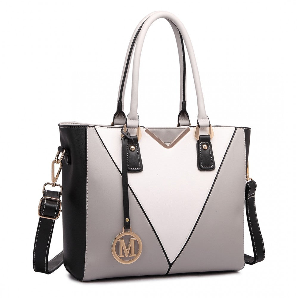 V-SHAPE SHOULDER HANDBAG