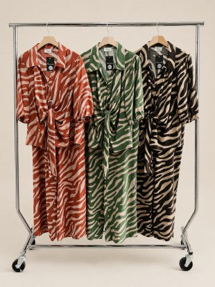Plus Size Zebra Print Front Tie Shirt And Pants Set