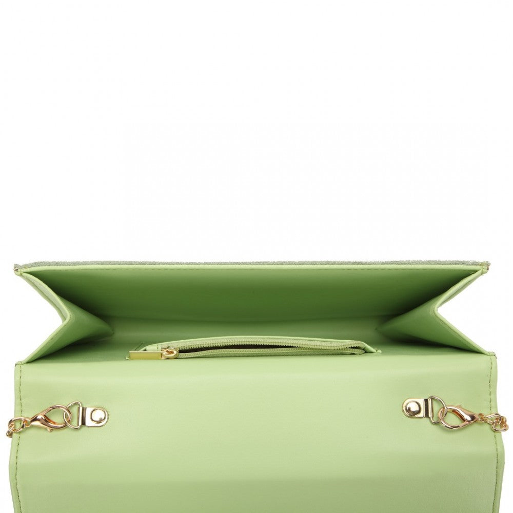 CHEVRON ENVELOPE CLUTCH