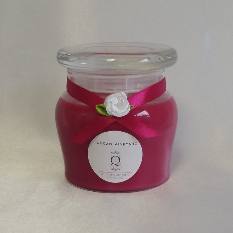 quirche zorche candles, scented candle, fragrant candle, wick, candle, glass jar candle, glass jar, one wick candle, candle fragrance, home fragrance, fragrance, décor, red candle, red, pink candle, pink, magenta candle, tuscan, vineyard