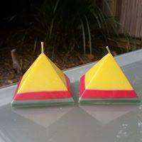 MYSTERY MULTICOLOURED Pyramid Candle (6.5cm tall)